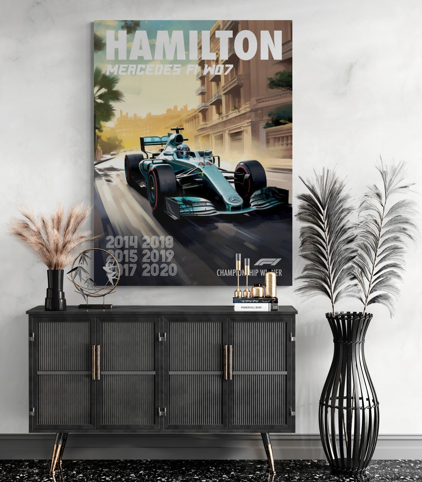 HAMILTON MERCEDES F1 WO7